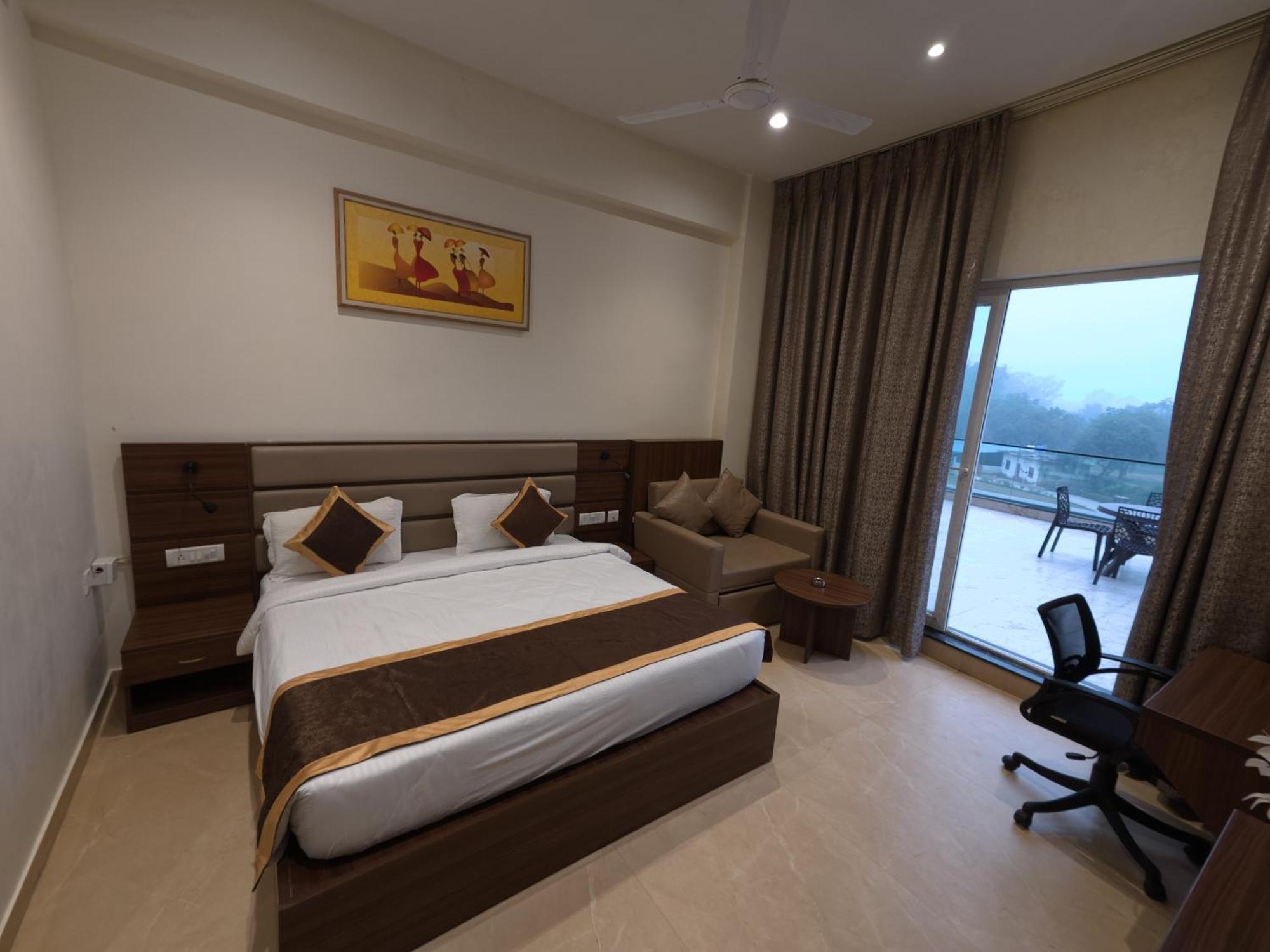 Neelam Orchid Hotell Kānpur Eksteriør bilde